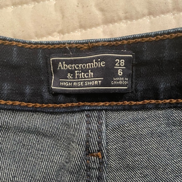 Abercrombie & Fitch Denim Shorts - Picture 3 of 3